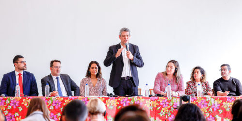 Rio de Janeiro (RJ), 04/07/2025 - O ministro da Secretaria Geral da Presidência da República, Marcio Macedo, fala durante a Sessão Especial do Conselho Popular do BRICS, no Teatro Carlos Gomes, centro da cidade. Foto: Tânia Rêgo/Agência Brasil